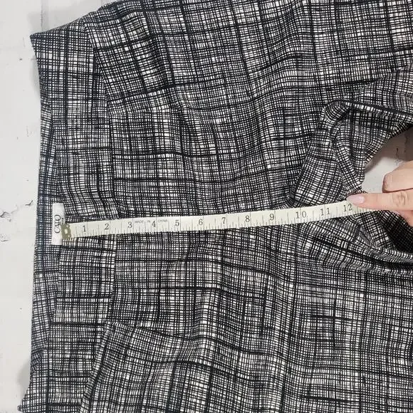Cato Woman Black and White Sketchy Plaid Trouser Pants Size 16W - Picture 8 of 15